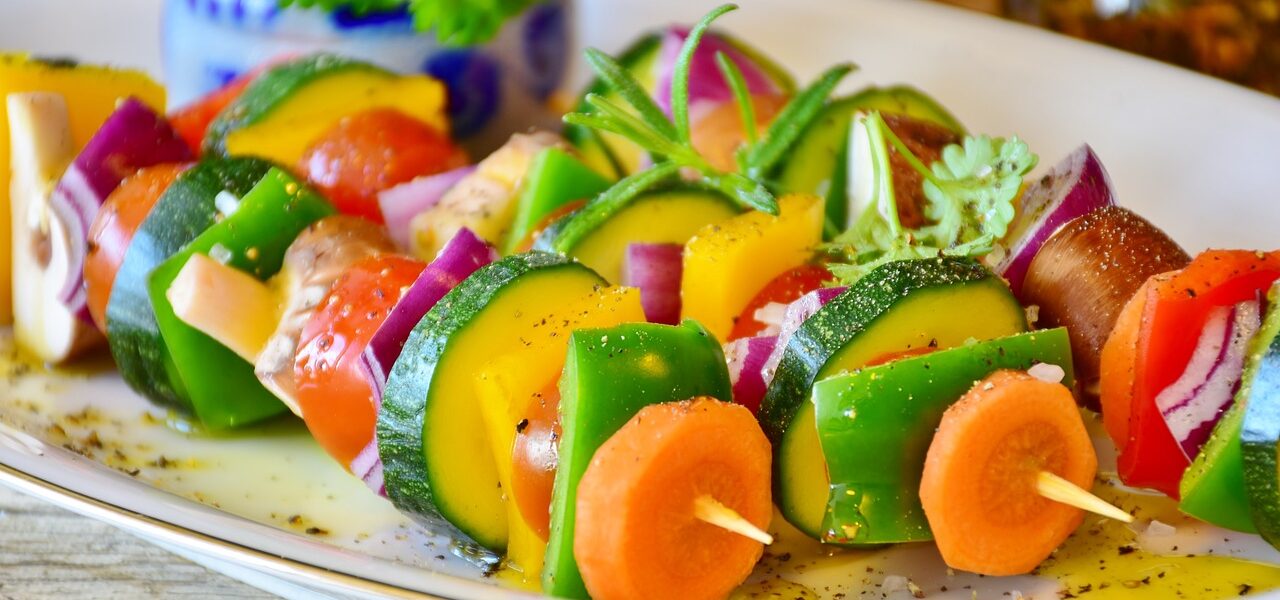 Bewusst essen und bewusst leben! Nachhaltiger Konsum betrifft auch unser Essverhalten - Es muss nicht jeden Tag Fleisch sein.